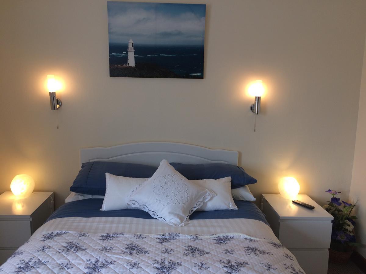 Sea View Room Only 클레간 외부 사진